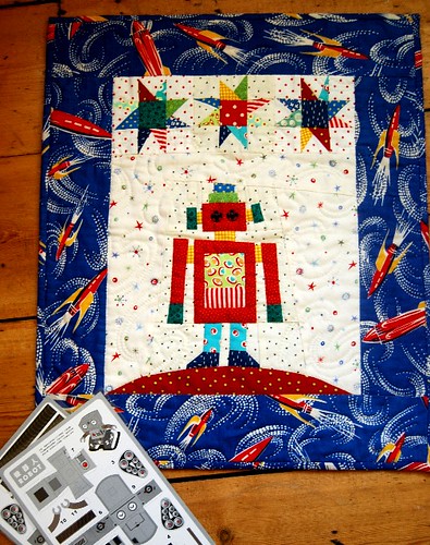 robot quilt from Jan
