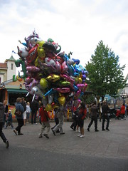 too many balloons