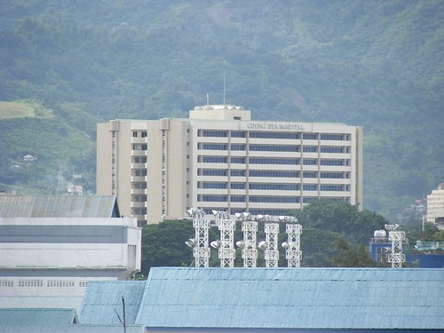Cebu City - Chong Hua Hospital by man_from_cancun.