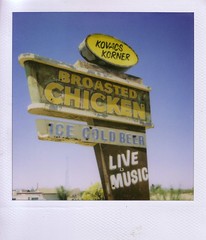 Broasted Chicken, Ice Cold Beer, and Live Music (by kevindooley)