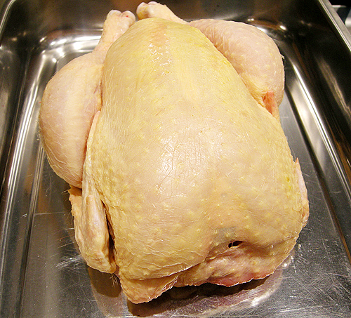 Roasted chicken with 40 gloves of garlic (40 瓣大蒜烤全雞)-081120