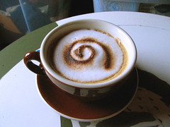 Curly cappuccino