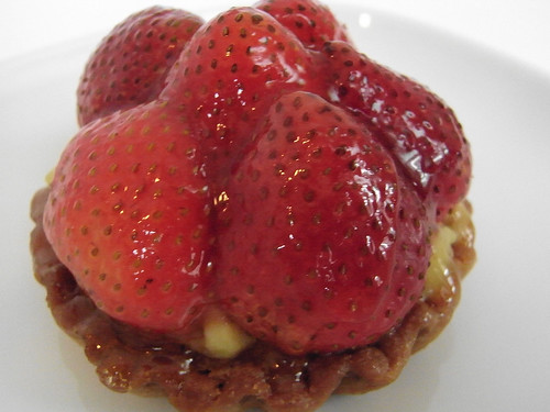 10-24 strawberry tart