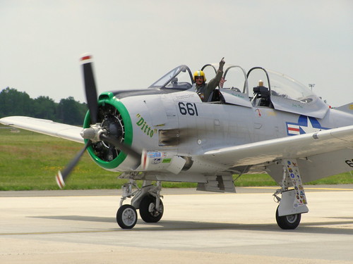 Warbird picture - &quot;Ditto&quot;, A T-28 Trojan