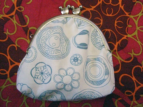 Button fabric coin purse