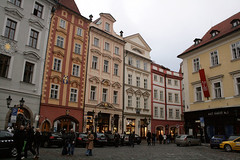 Gebäudefront - Prag