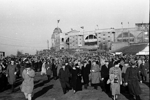old trip travel famille england 35mm foot football scan souvenir histoire match oldpictures agfa ru stade wembley ancienne années30 mémoire lot11 angleterr vouage pellicule1 about1935