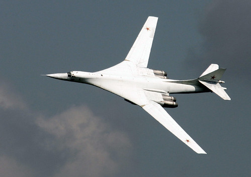 フリー画像|航空機/飛行機|軍用機|爆撃機|Tu-160ベールイ・レーベチ|TupolevTU-160|フリー素材|