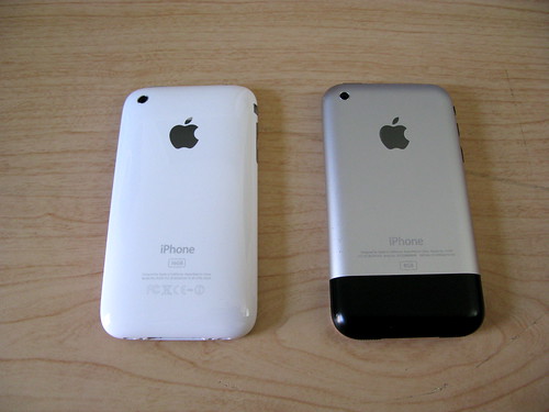 My white 16GB iPhone 3G next to my old 8GB iPhone that I've had since the