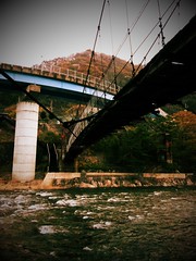 国道61号と吊り橋2 -Route 61 and suspension bridge 2-