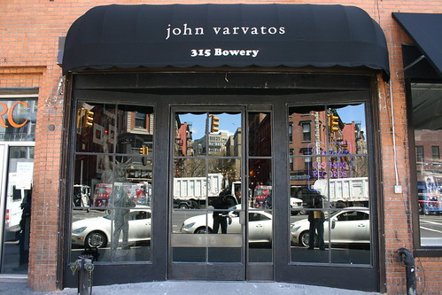 John Varvatos Cbgb. John Varvatos (CBGB)