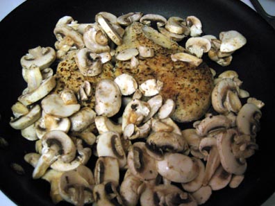 Mushroom Chicken a la Pinot Grigio