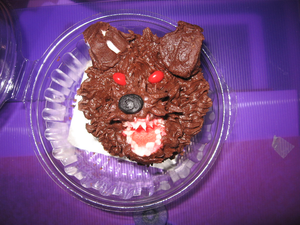 Werewolf Cupcake