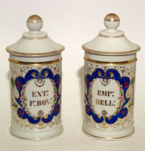 016-  Dos potes de farmacia en porcelana- 1868-1883- Paris