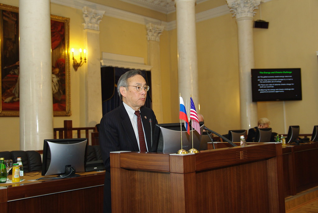 фото: Министр энергетики США Стивен Чу в Санкт-Петербурге