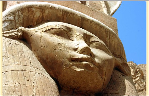 2008_0311_104221AB Temple of Queen Hatshepsut por Hans Ollermann.