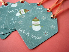 Let it Snow gift tags (by glamourfae)