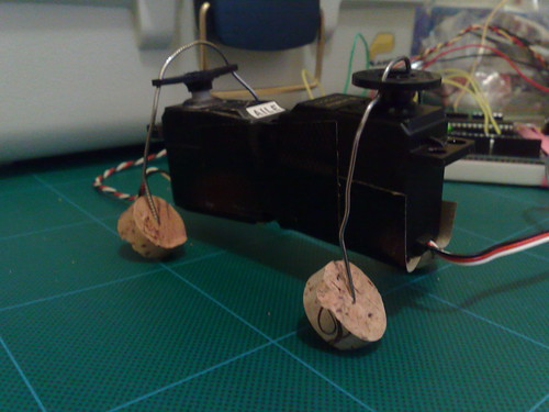 TUI Lab: Quadra Cork Bot - Front 3/4