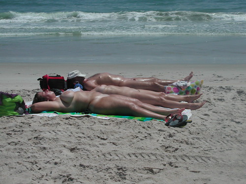 nude the beach voyeur location pics: island, florida,  merrit,  nudebeach