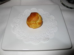 Old Town Brasserie: Amuse bouche - gougere parmesan cheese