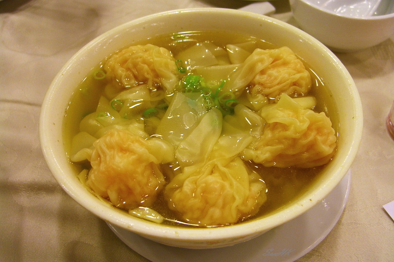 Hong Kong - Food - Wanton Soup