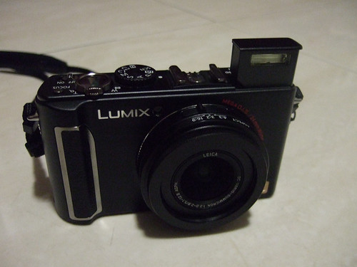 LX3 with built-in flash