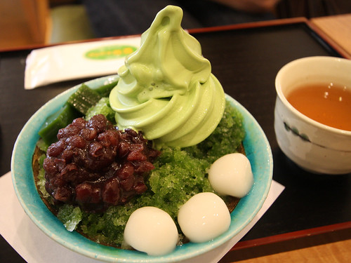 Shaved ice with Green tea syrup and green tea icecream