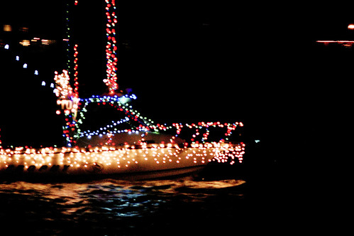 boat christmas parade 2  