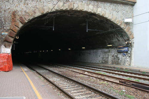 Tunnel à le Gare Riomaggiore