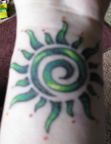 tribal sun tattoo designs. tribal sun tattoo | Flickr .
