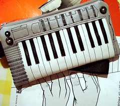 The ILITT-500 Keyboard Clutch Wallet- Cool Gray