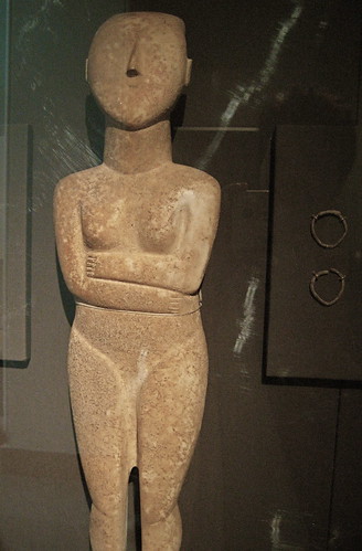 Cycladic figurine