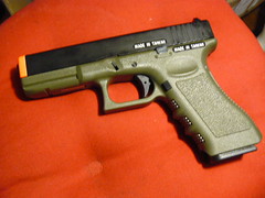 Classic Army Glock gas pistol