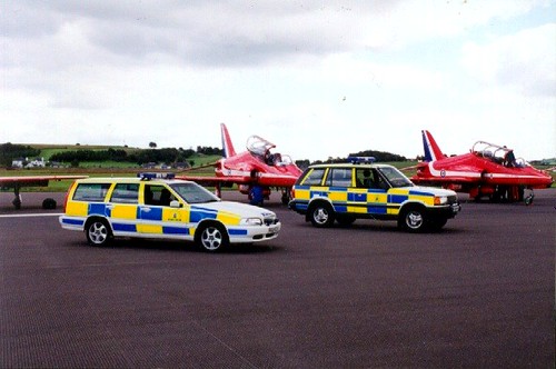 volvo v70 t5r. Volvo V70 T5-R with the Red Arrows