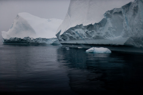 Icebergs at the foot of Ilulissat Kangia (Danish name Jacobshavn Glacier)
