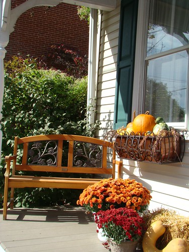 porch pumpkins