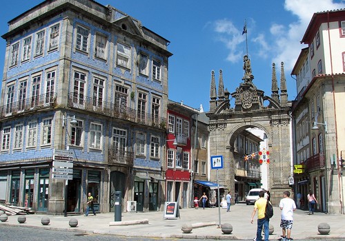 Braga: Campo das Hortas e Arco da Porta Nova