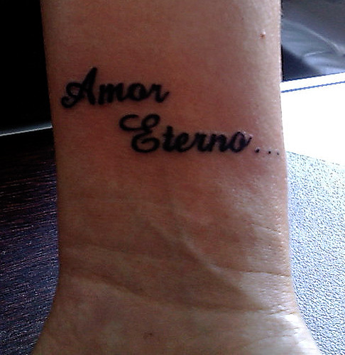 tatuagem letras amor eterno no pulso. Tarzia tattoo - tatuagens artÍSticas