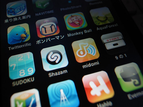 Apps: Shazam vs Midomi