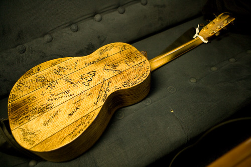 KT Tunstall's guitar signed by all the gang