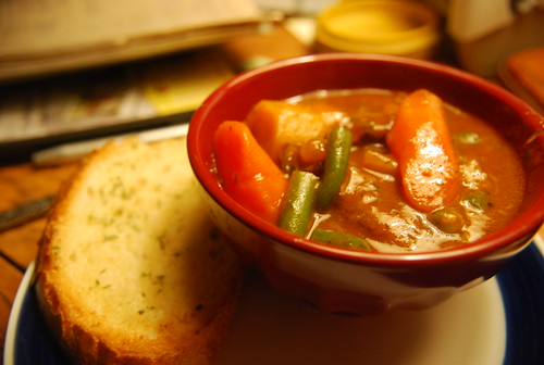 Beef stew and garlic toast