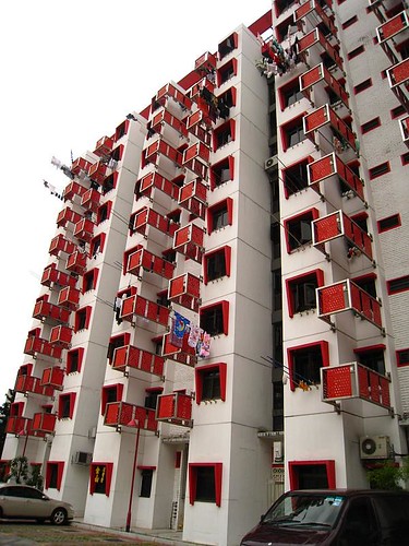 Block of HDB Flats at the carpark near Singapura Seafood Restaurant