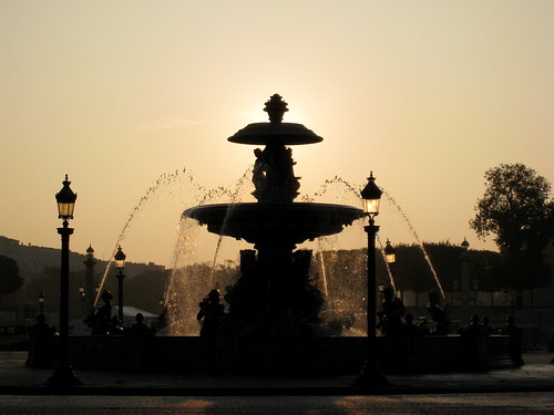 Fountain on place de la Concorde