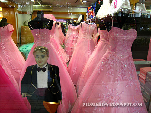 pink bridesmaid costume