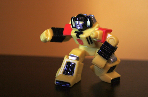 Robot Heroes G1 Sunstreaker