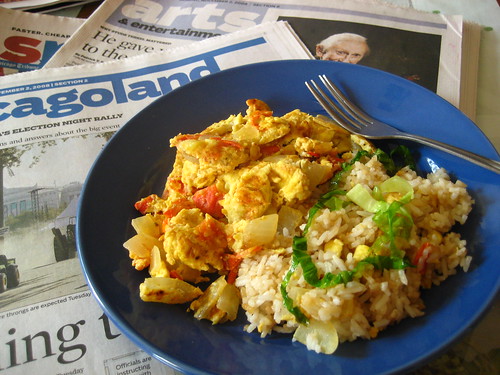 Sunday breakfast: Eggs and rice 