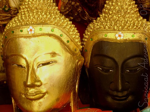 smiling buddhas