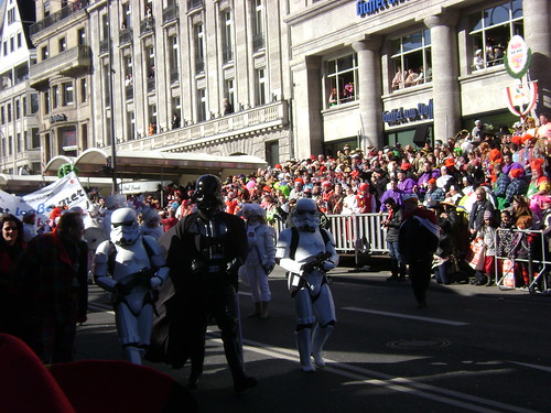 Darth Vader, La Guerra de las Galaxias, Carnaval de Colonia 2011, Alemania/Star Wars, Karneval in Köln 11, Germany - www.meEncantaViajar.com by javierdoren