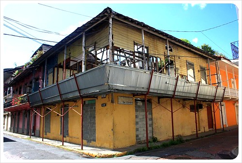 Casco Viejo old broken building