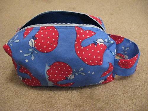 By Two Whales box bag